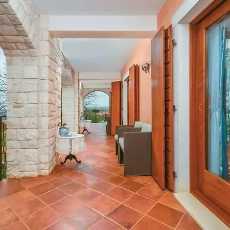 Vila Anamarija - Nearby Porec 4* Rosini